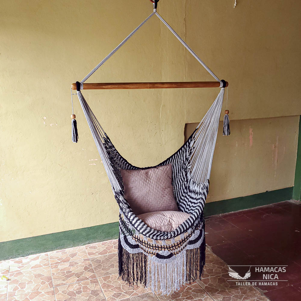 Hamaca Silla Grande Gris Negro Enmechada